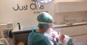 Implante de pelo artificial en España con la Dra. Cristina Morante