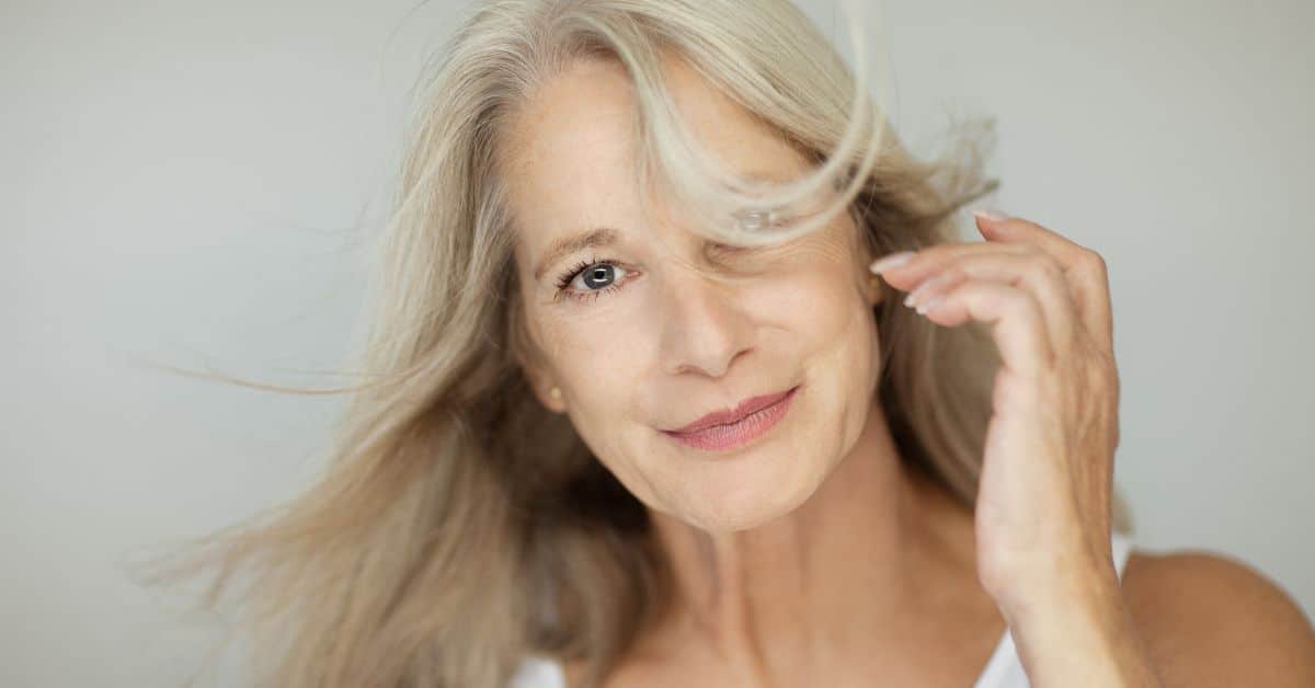 Se recupera el pelo perdido en la menopausia
