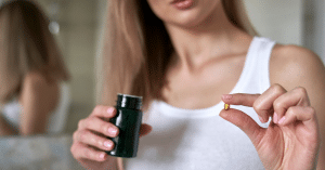 Suplemento de zinc para el pelo como apoyo a la salud capilar.